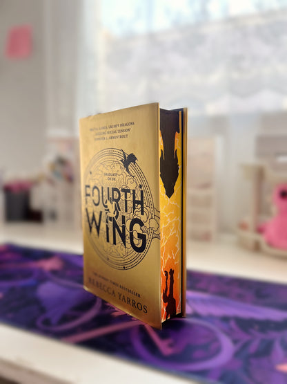 Fourth Wing by Rebecca Yarros (BW Exclusive Edition)