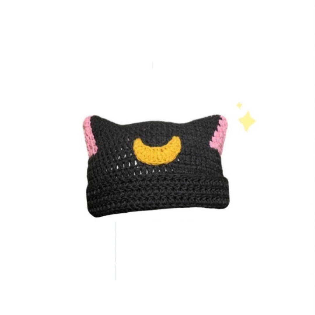 Sailor Moon Beanie - Black & White